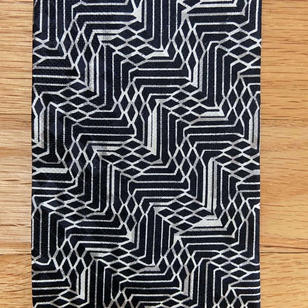 Format ties - Picture 4 of 6